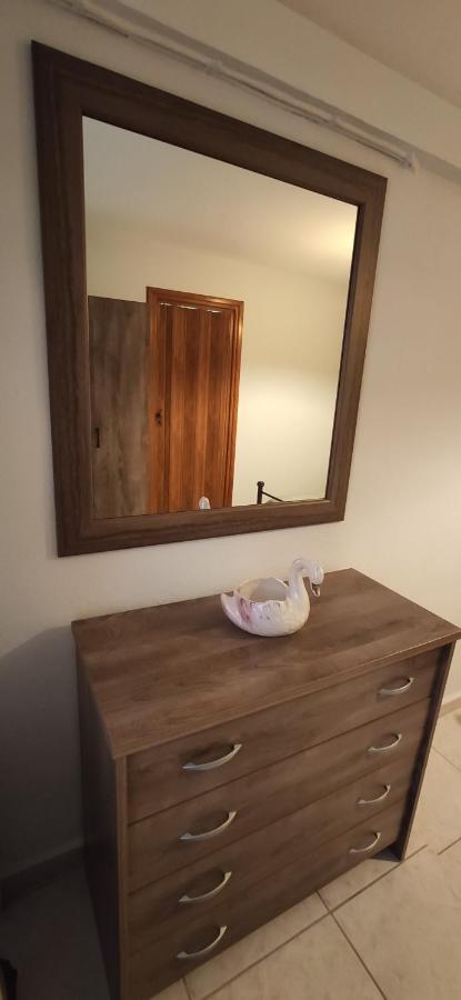 Ostria Apartment Ierissos Bagian luar foto