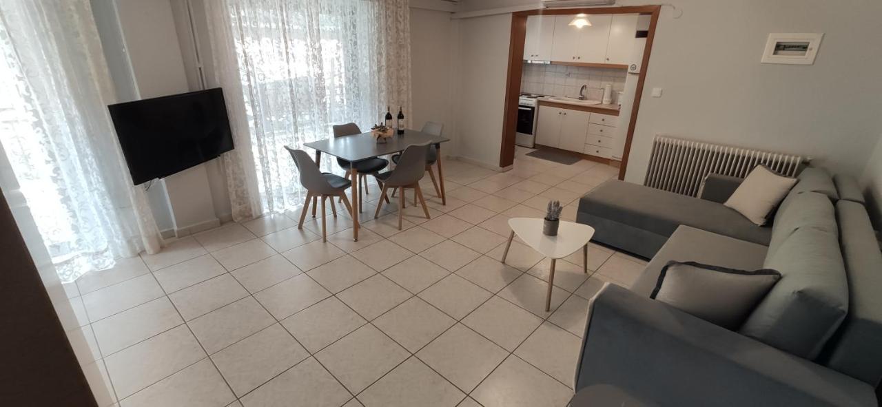 Ostria Apartment Ierissos Bagian luar foto