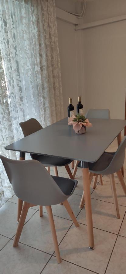 Ostria Apartment Ierissos Bagian luar foto